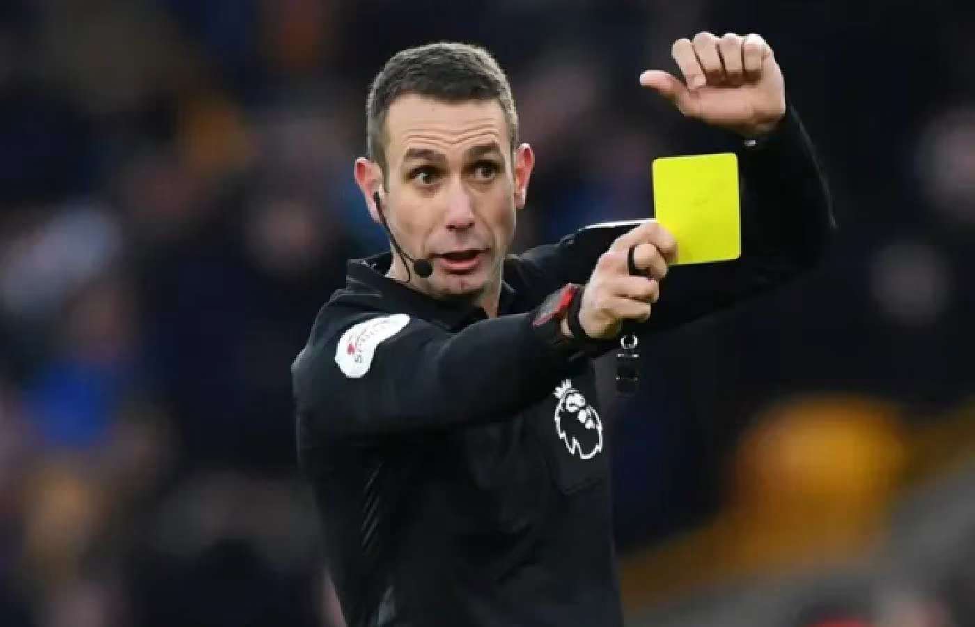 FA investiga árbitro da Premier League por suposta manipulação envolvendo aposta