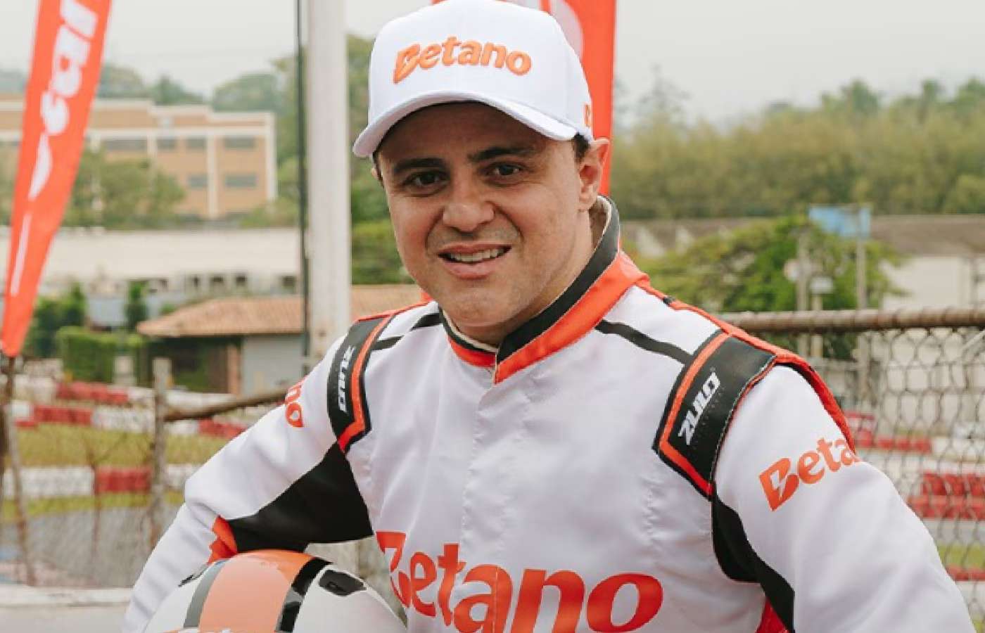 Felipe Massa amplia contrato de patrocínio e segue como embaixador da Betano
