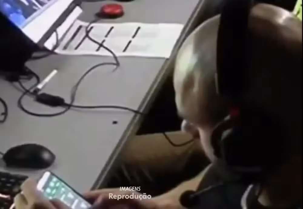 Operador do VAR é suspenso após ser flagrado acessando site de apostas na Bulgária