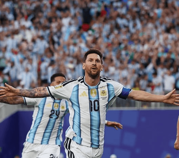 Messi aumenta favoritismo na casa de aposta por Bola de Ouro