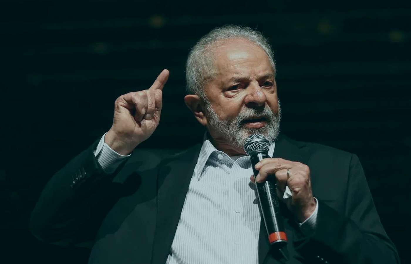 Lula sanciona Lei das Apostas, mas veta isenção de IR para ganhos até R$ 2.112