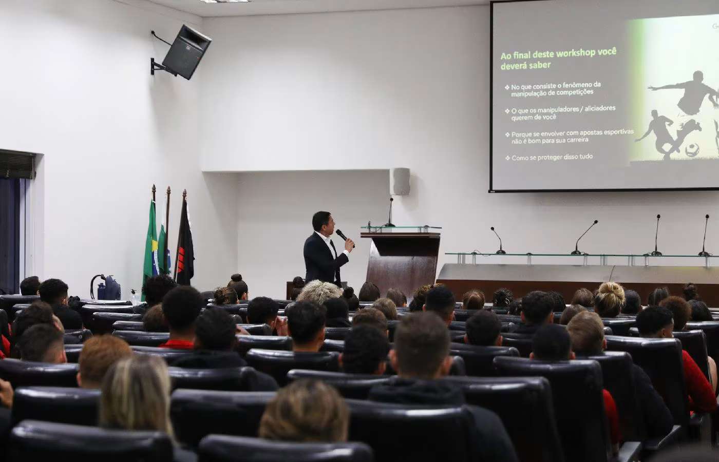 Athletico-PR e Genius Sports promovem workshops de integridade no futebol