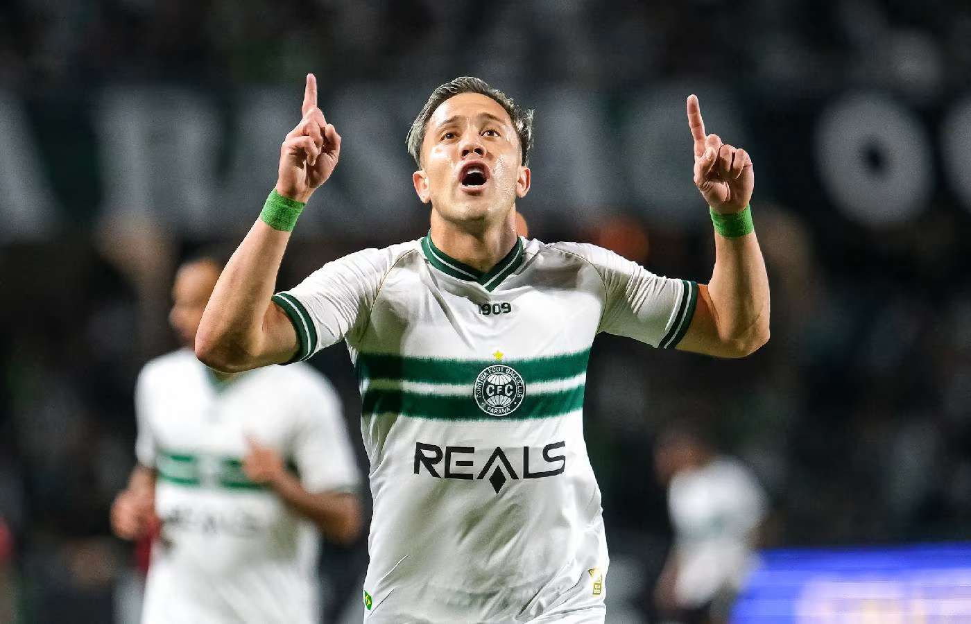 Após golaço de Frizzo pelo Coritiba, Reals prepara ação interativa com torcedores 