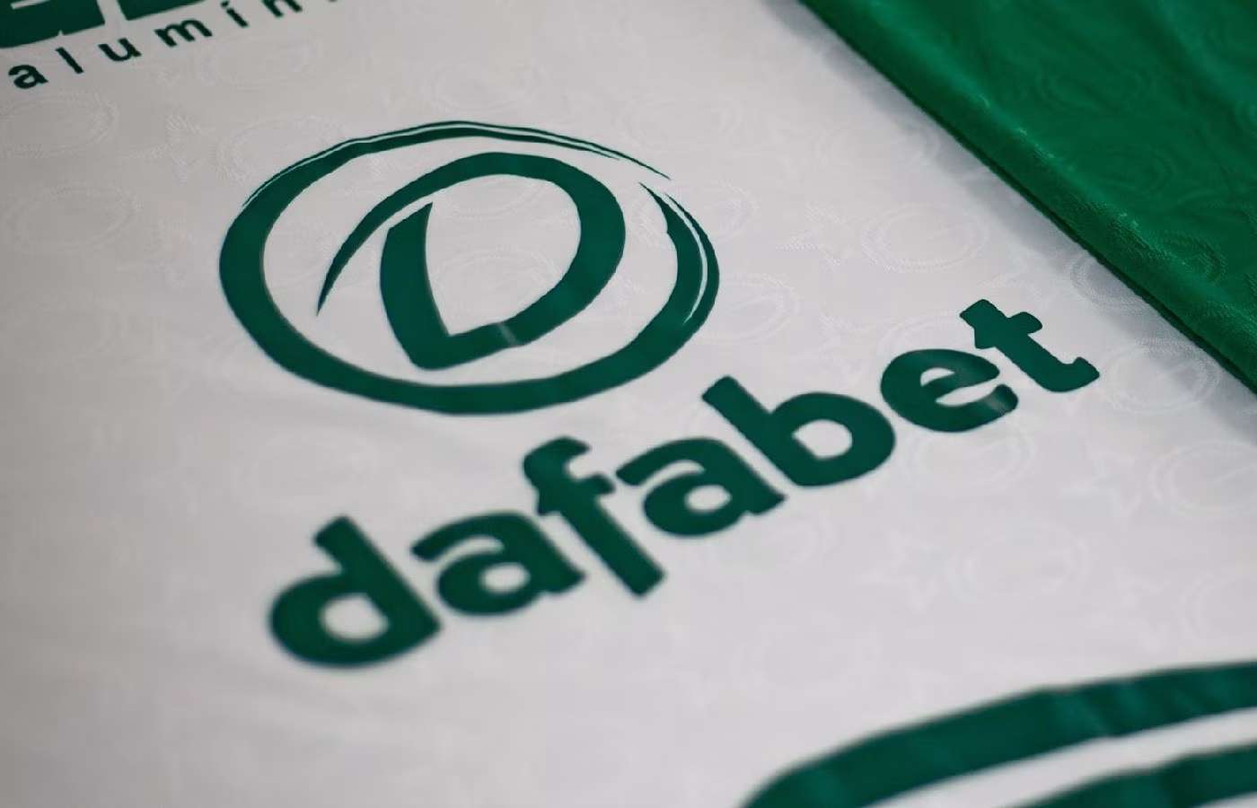 Com Dafabet no Guarani, todos os clubes da Série B são patrocinados por casas de apostas