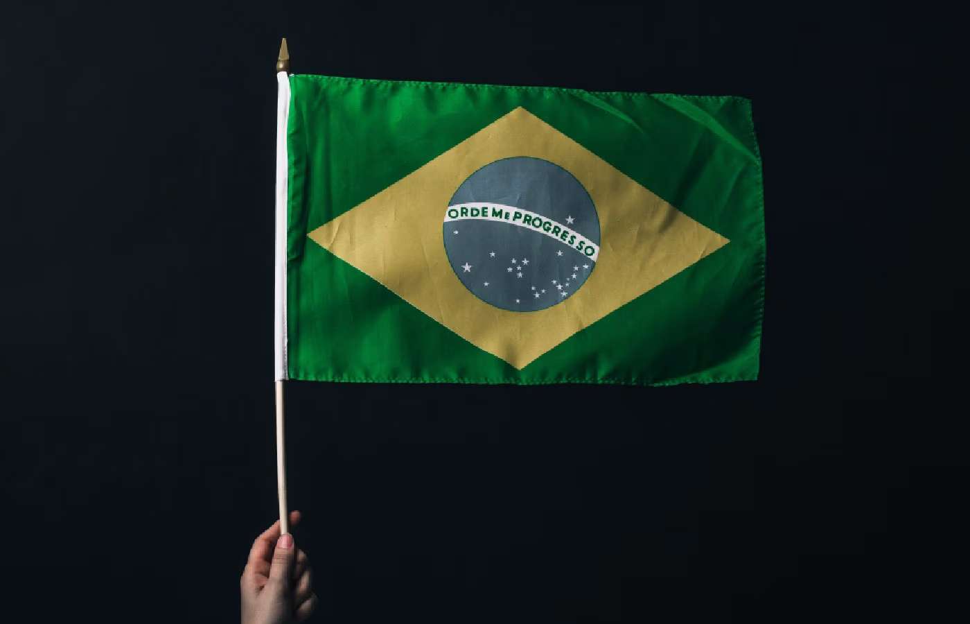 Pesquisa do PoderData aponta que 24% dos brasileiros já realizaram apostas em bets