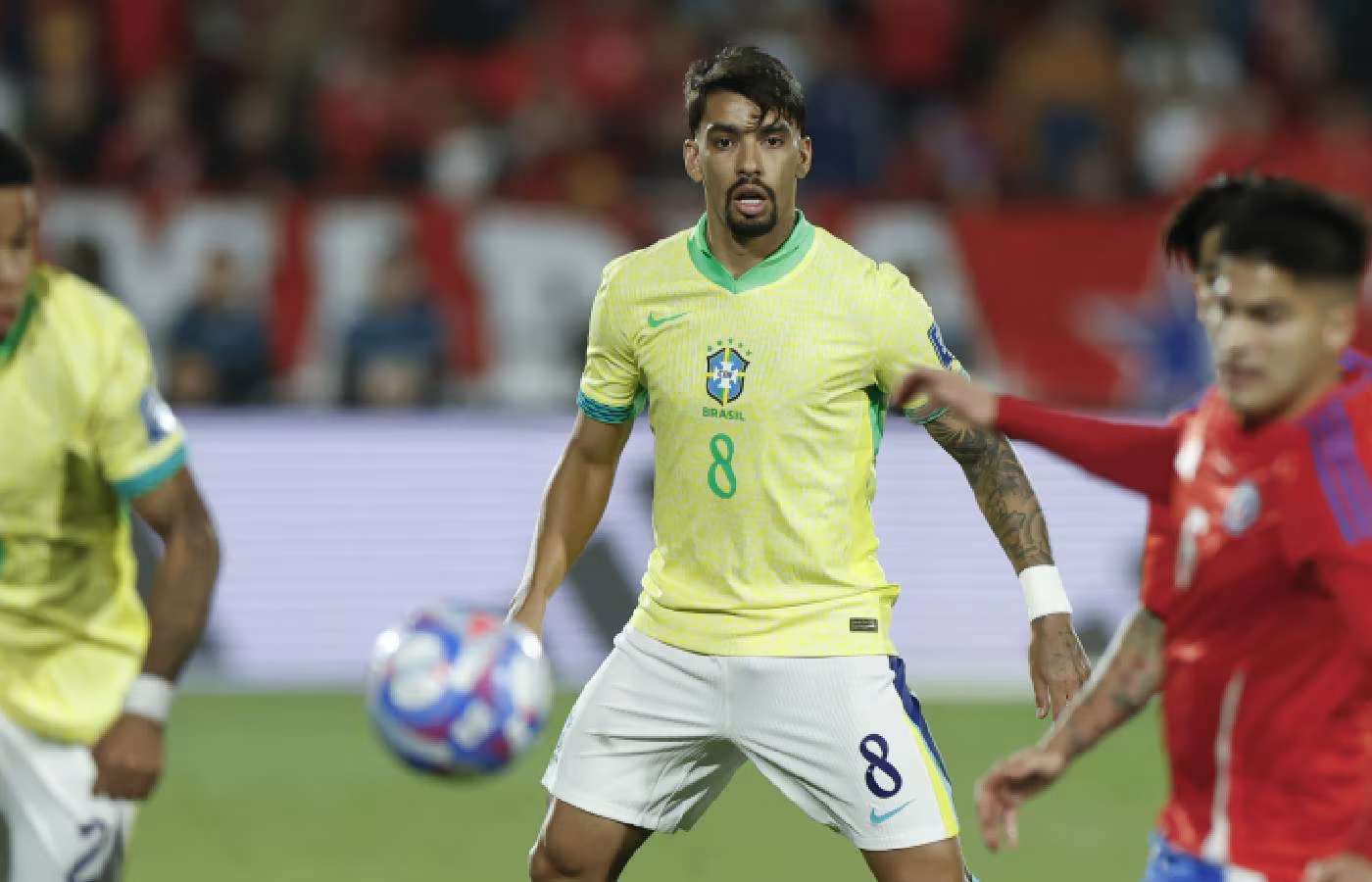 “Pode nunca mais voltar a jogar”, afirma especialista sobre julgamento de Paquetá pela FA