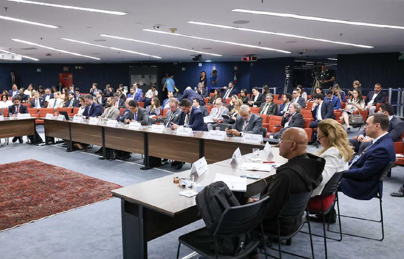 Confira os principais pontos da audiência pública no STF sobre impactos das apostas 