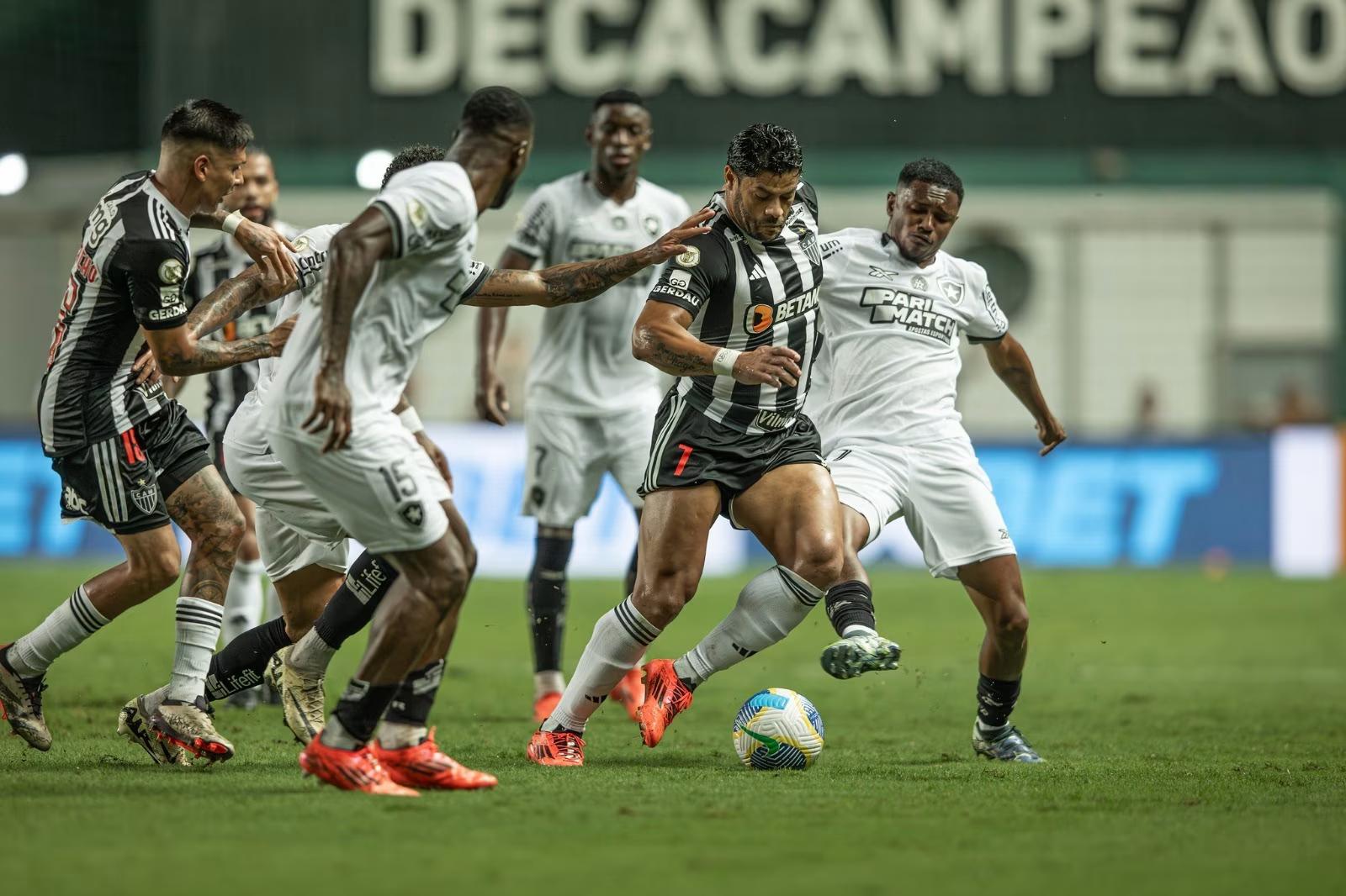 Atlético-MG x Botafogo: Casas de apostas apontam Fogão favorito ao título; veja odds