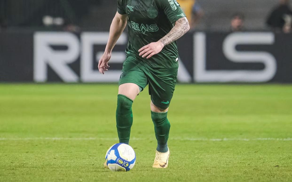 Coritiba e Reals Bet anunciam renovação do patrocínio máster para a temporada 2025
