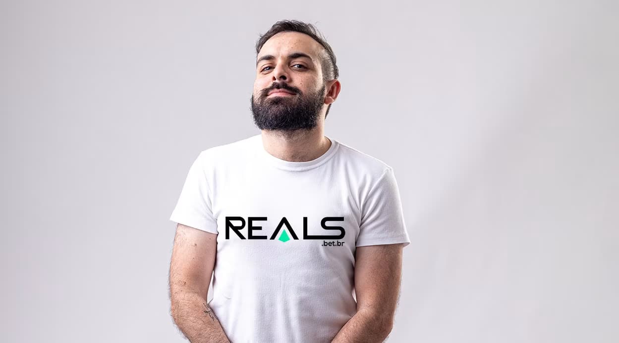 Humorista Ítalo Sena é o novo embaixador da Reals Bet