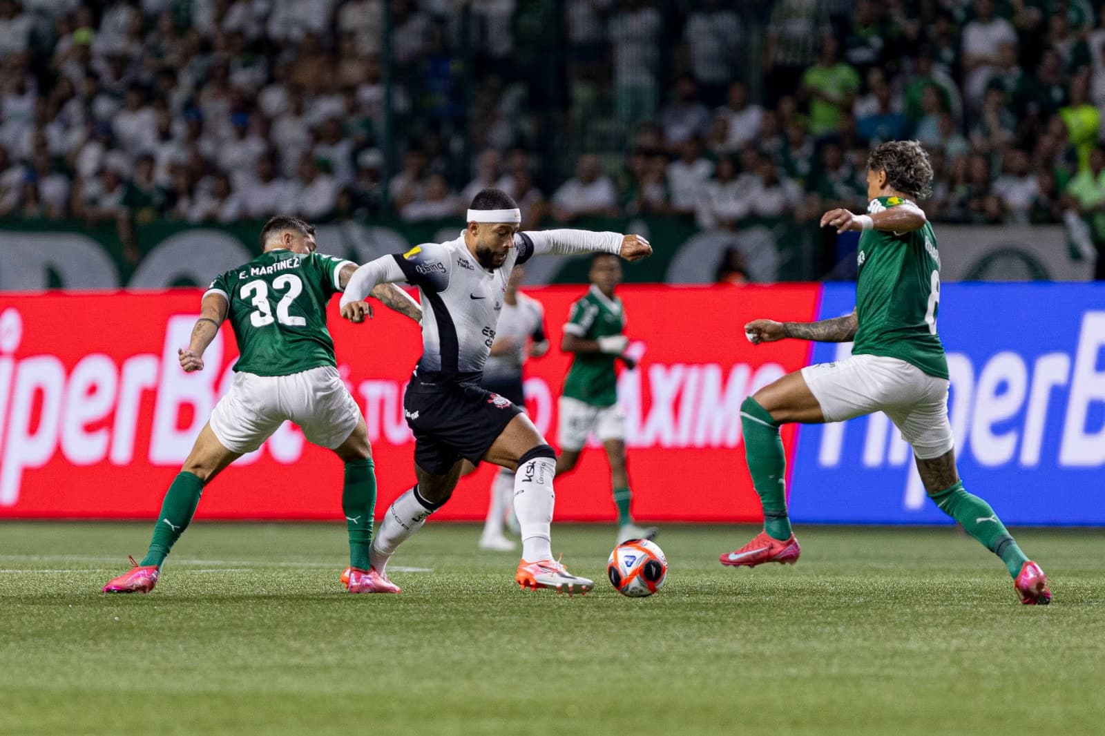 Corinthians x Palmeiras: Bets apontam Palmeiras como favorito à vitória na Neo Química Arena; veja odds
