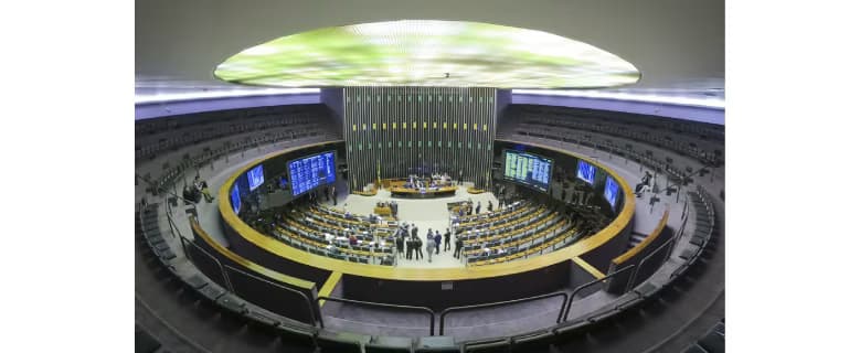 Governo Lula evita derrota e aprova MP sem aumento de imposto sobre apostas