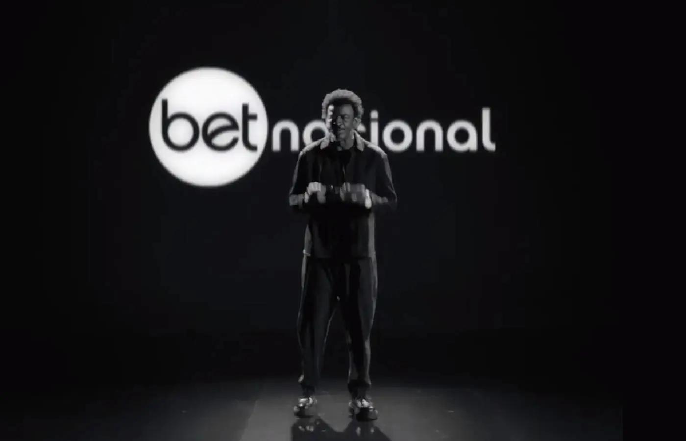 Seu Jorge se une à embaixadores negros da Betnacional em nova campanha "Manifesto"