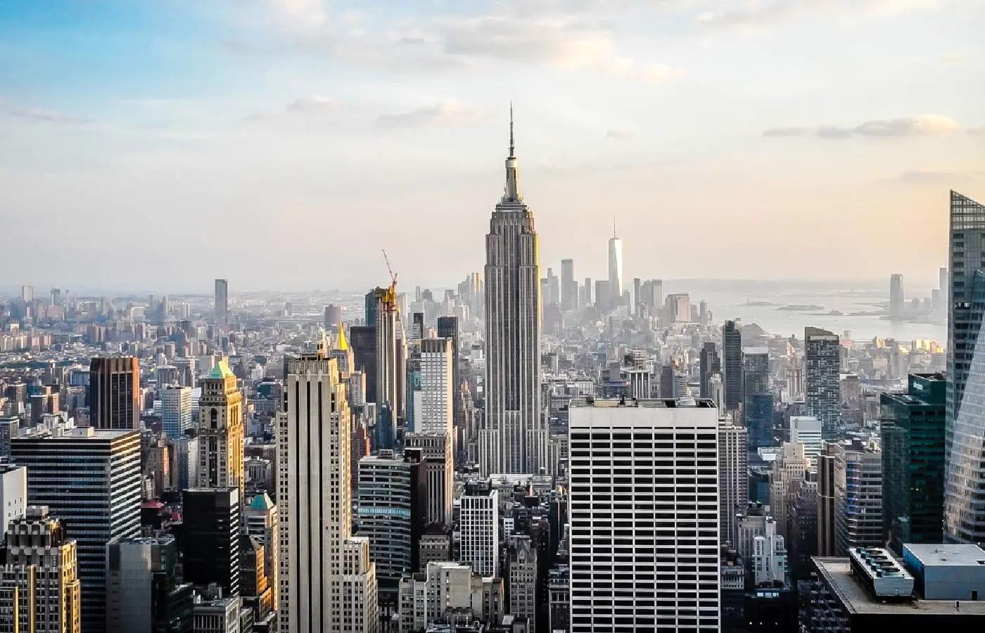 Volume de apostas esportivas em Nova York volta a ultrapassar US$ 2 bilhões mensais