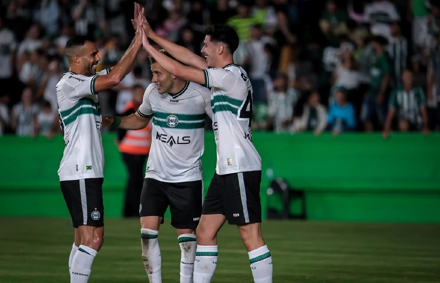 Plataforma de apostas Reals vai levar torcedores para o primeiro Athletiba do ano; veja como participar