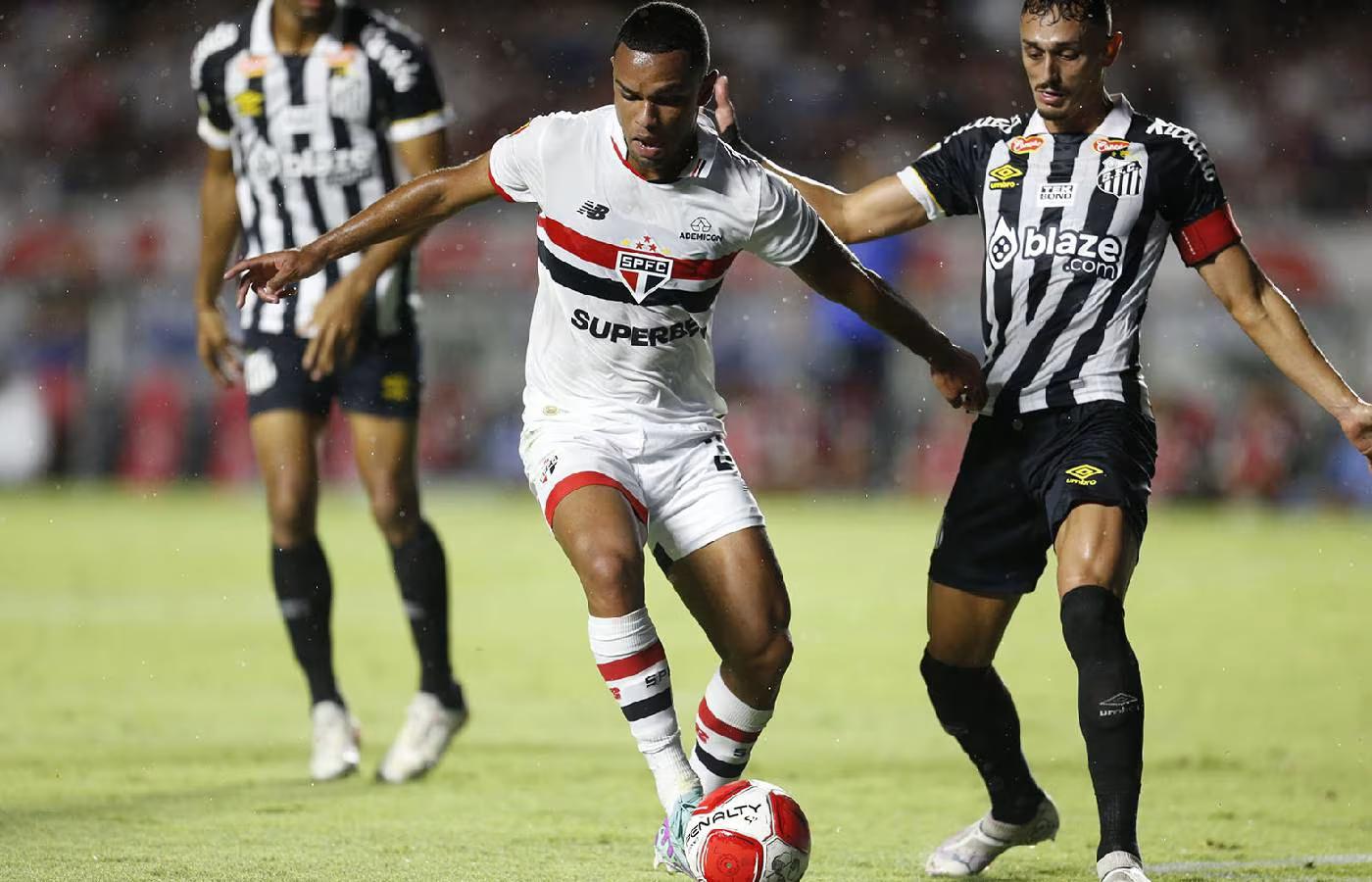 Lei das Apostas faz clubes redobrarem a atenção com publicidade de bets 