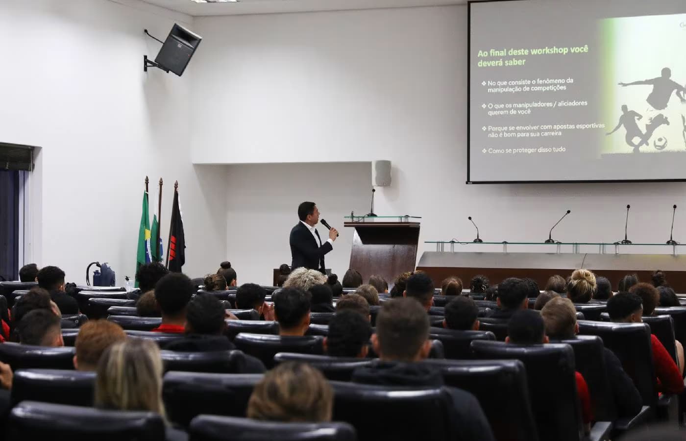 Athletico-PR e Genius Sports promovem workshops de integridade no futebol