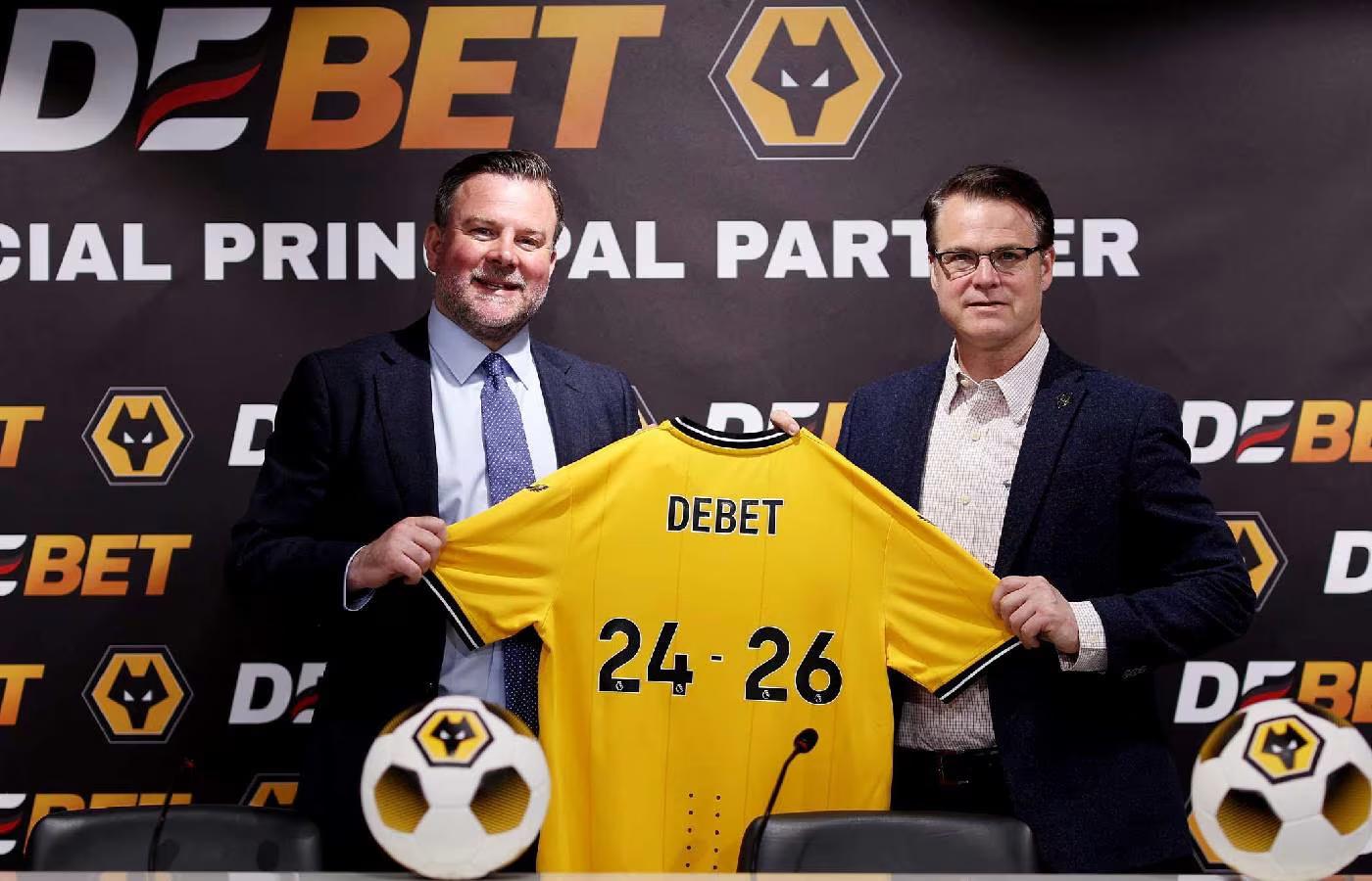 Wolves anuncia casa de apostas DEBET como patrocinadora máster 