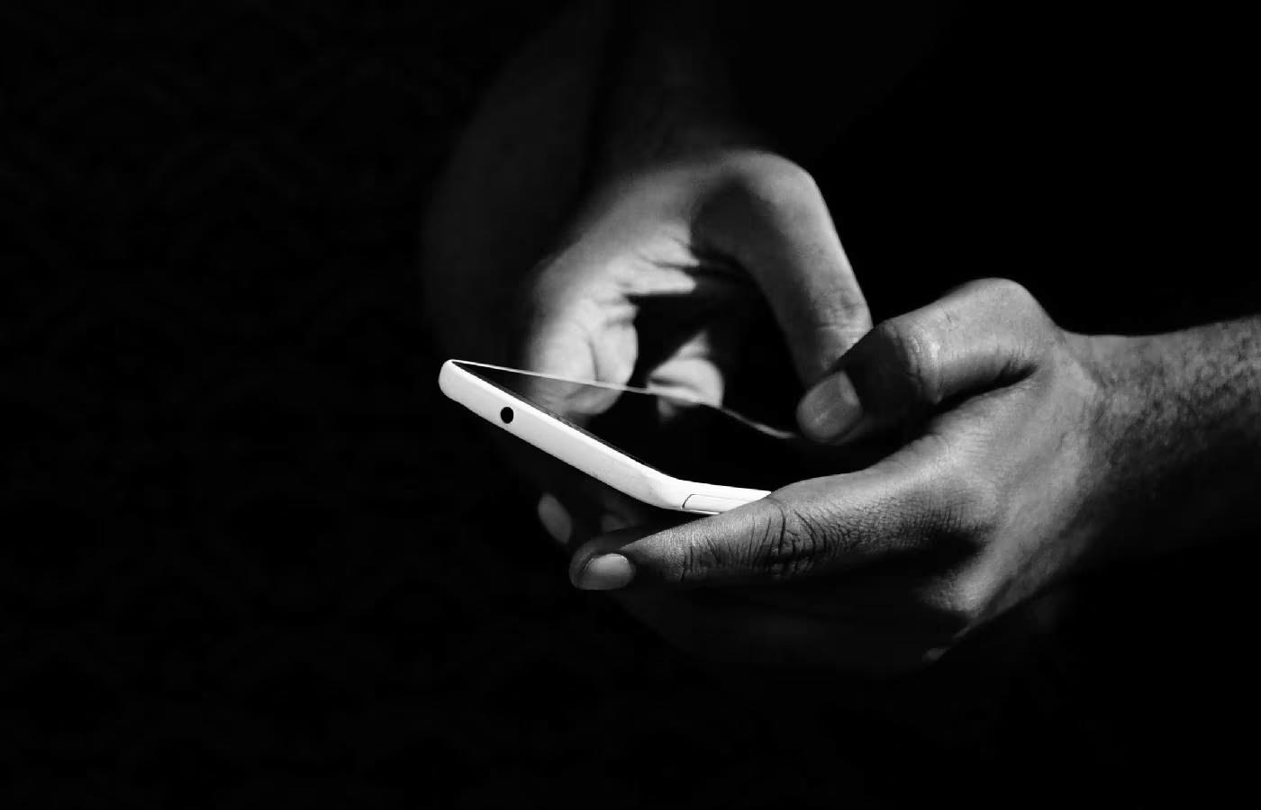Saiba quais as oito empresas de celulares notificadas por possíveis apps de apostas pré-instalados 