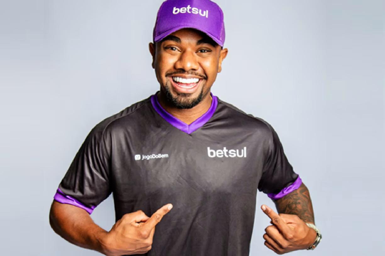 Campeão do BBB, Davi Brito é anunciado como embaixador da Betsul