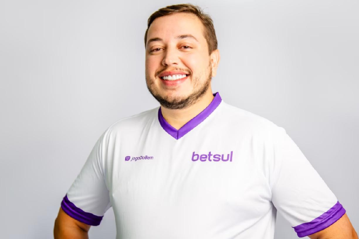 Betsul anuncia comediante Renan da Resenha como novo embaixador