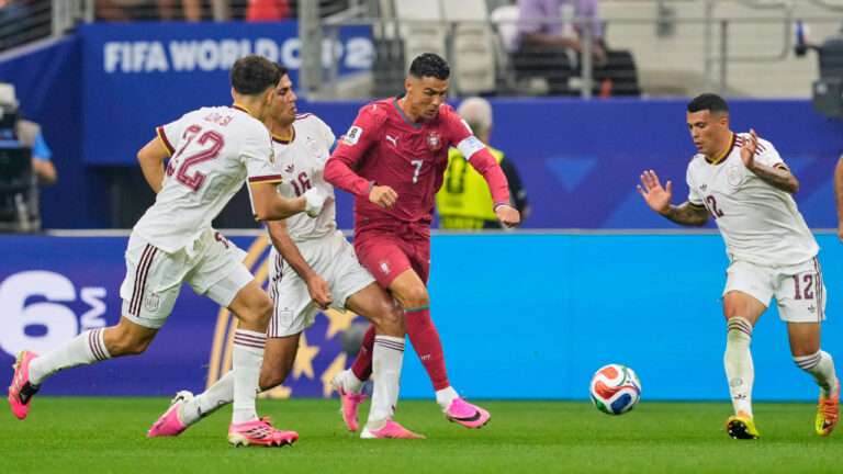 Espanha manda Portugal para casa de novo. Veja apostas vencedoras
