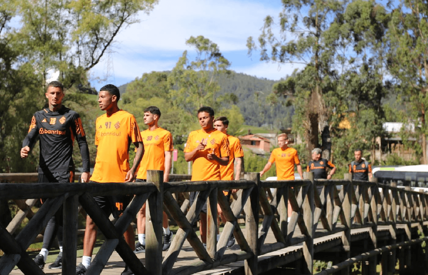 Inter realiza palestra sobre apostas para alertar jogadores sobre crimes e polêmicas