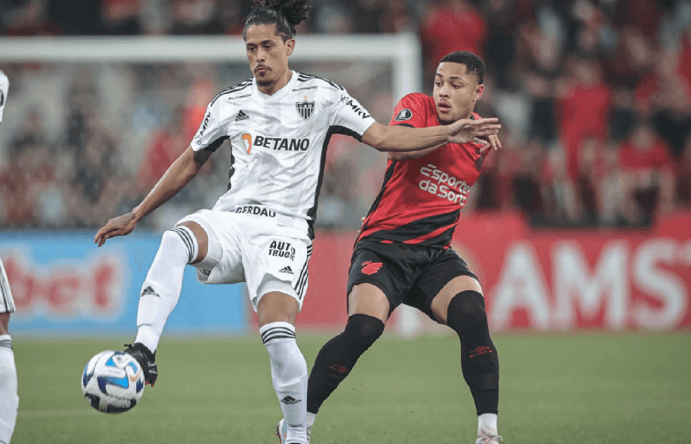 Após clubes, casas de apostas focam patrocínio em competições de futebol e cotas de TV