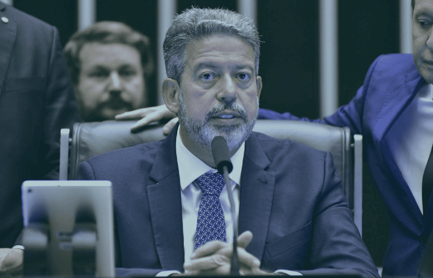 Lira afirma que PL que regulamenta as apostas esportivas será votado na próxima semana
