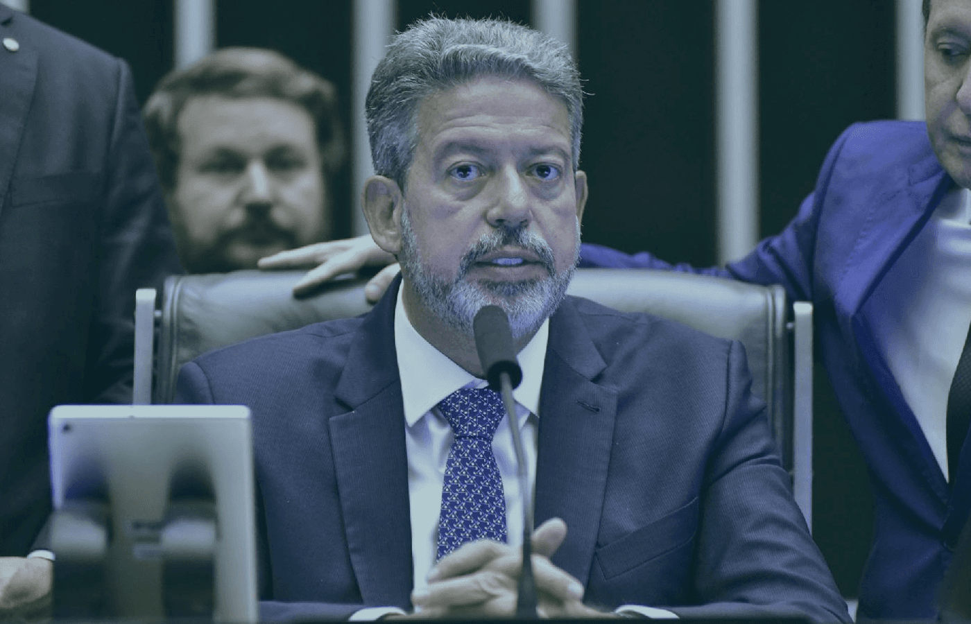 Lira afirma que PL que regulamenta as apostas esportivas será votado na próxima semana