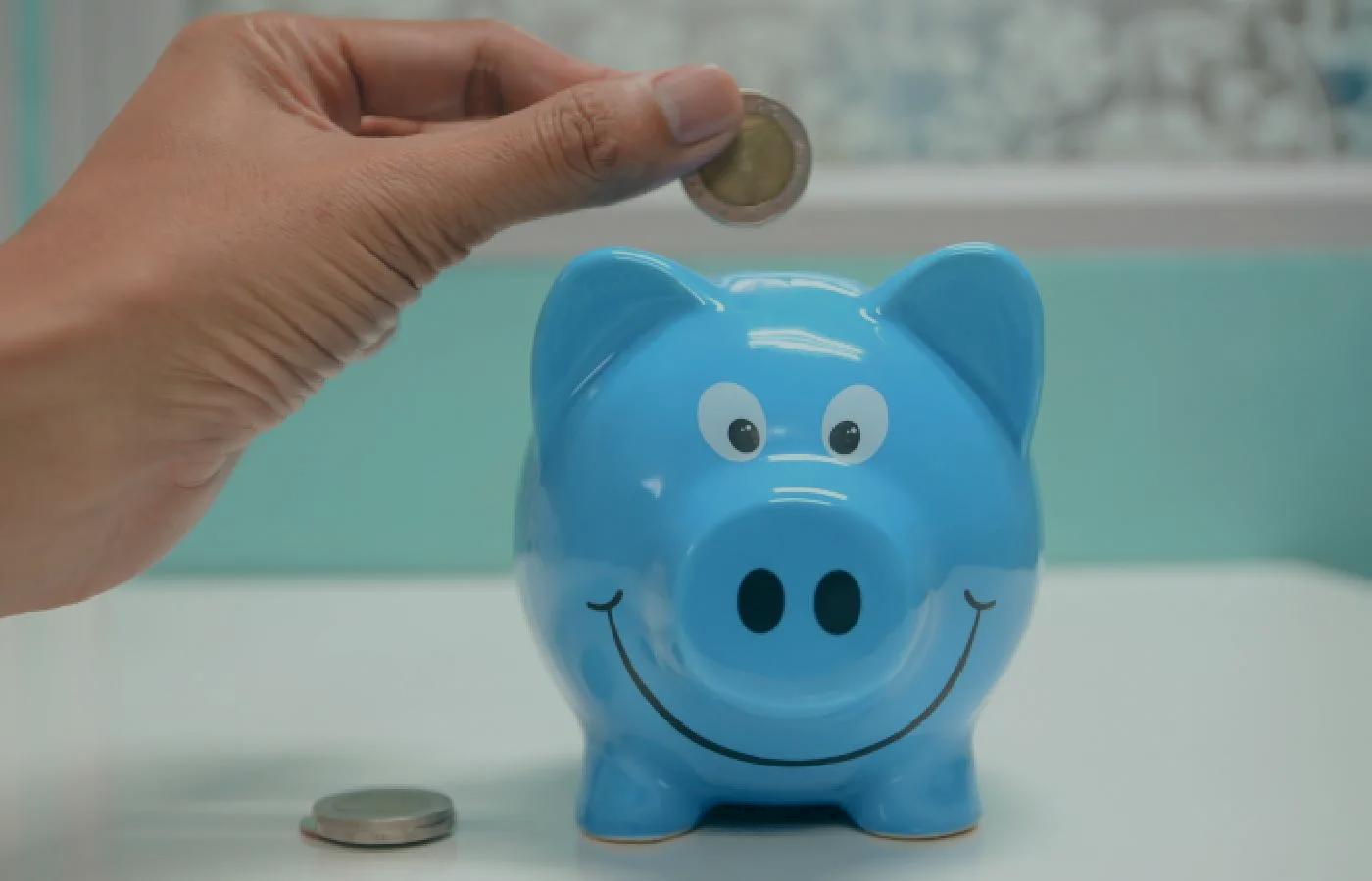 Após ser obrigado a fazer hora extra, australiano fatura R$ 3,7 milhões na loteria; entenda