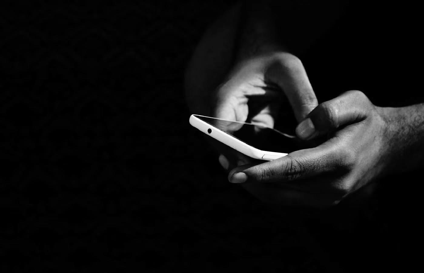 Nove bets são acionadas na Justiça e poderão pagar até R$ 1,5 bi por acessos de menores de idade em sites