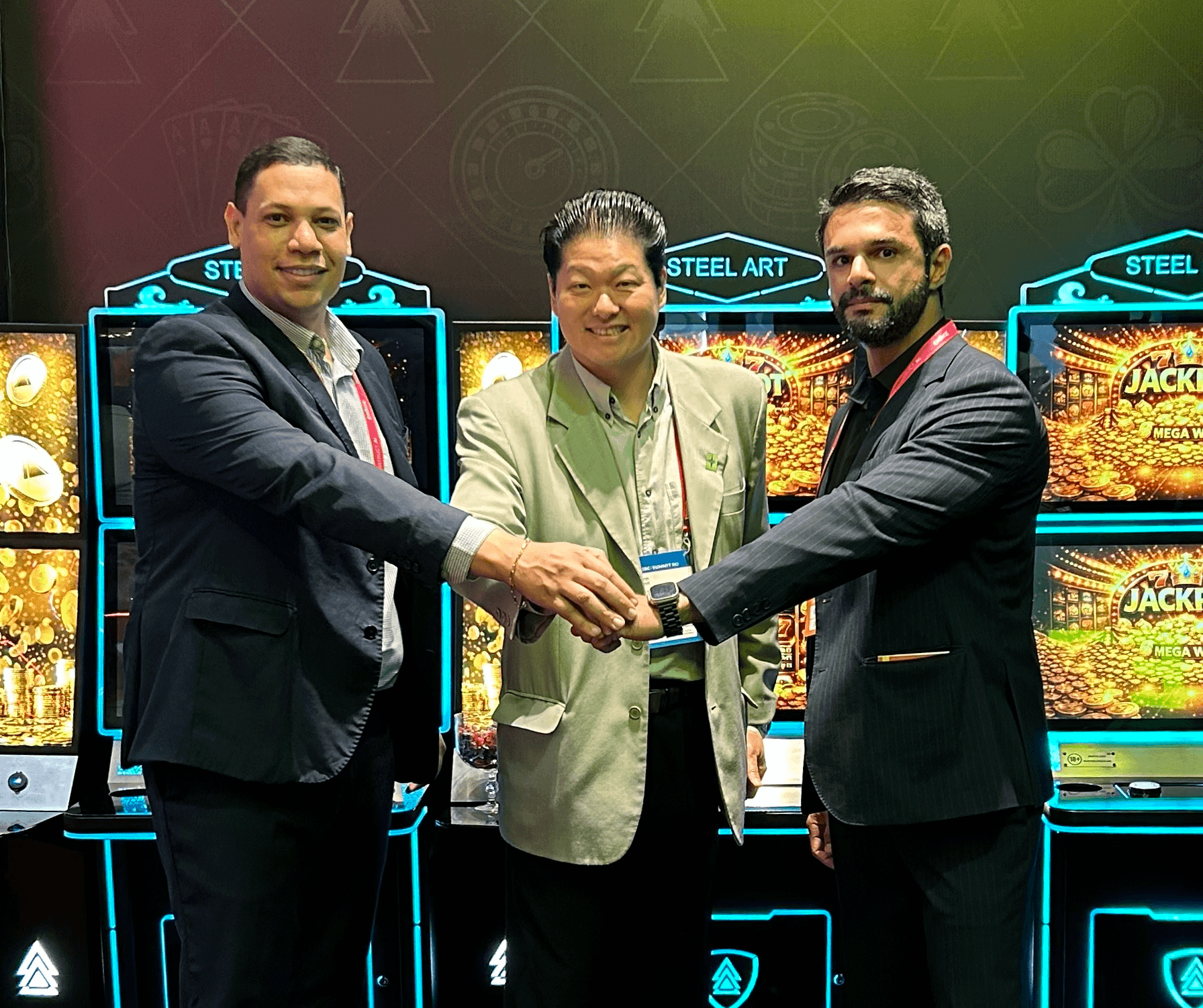 Afonso Dias Bruno Omori Roberto Suaid
